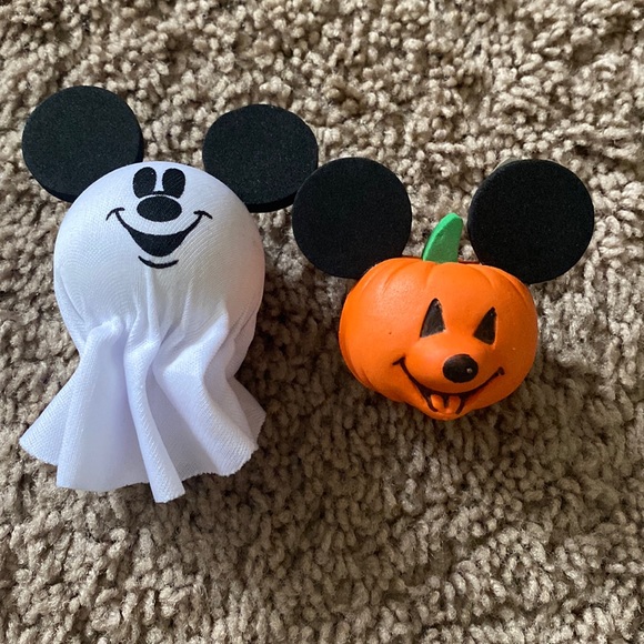 Disney Holiday Disney Two Halloween Themed Antenna Toppers Poshmark